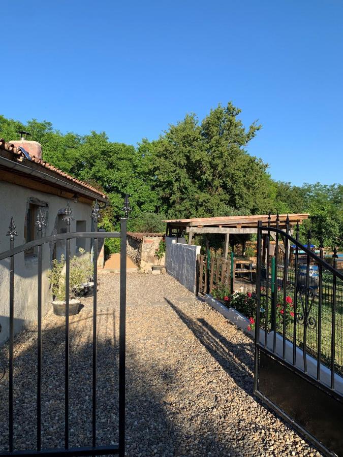 Gites De Verger, Stylish Self Catering Cottages In Sos Экстерьер фото