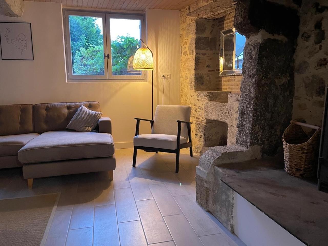 Gites De Verger, Stylish Self Catering Cottages In Sos Экстерьер фото